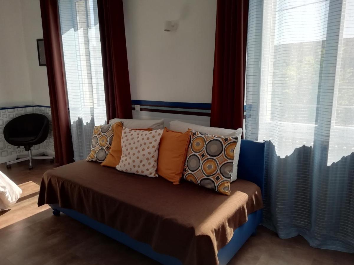 Romans-sur-Isère Chambres D'Hotes Les Muriers מראה חיצוני תמונה